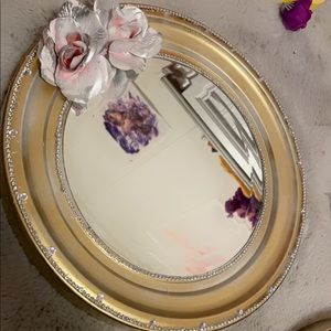 Rose mirror